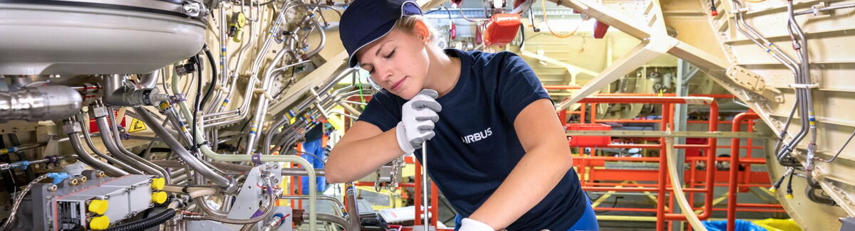 german-apprenticeship-woman-technical