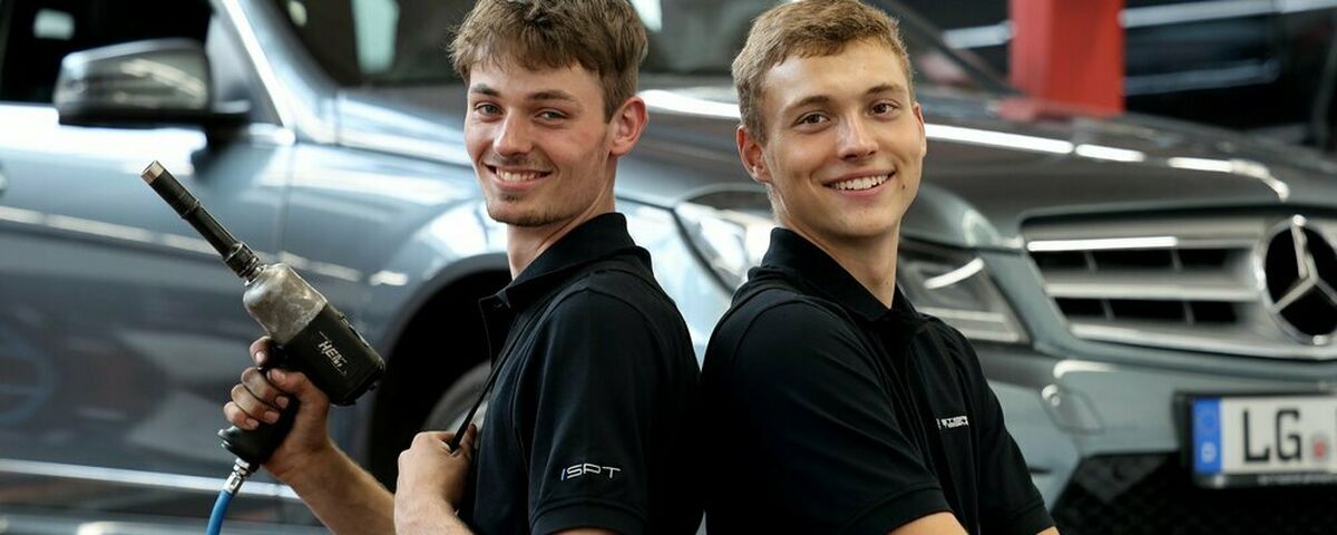 Ausbildung Kfz-Mechatroniker Pkw (m/w/d) Mercedes-Benz 2025