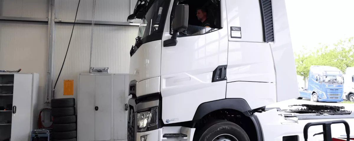 Ausbildung 2026: Kfz-Mechatroniker Nutzfahrzeugtechnik (m/w/d) - WTTS Bremen