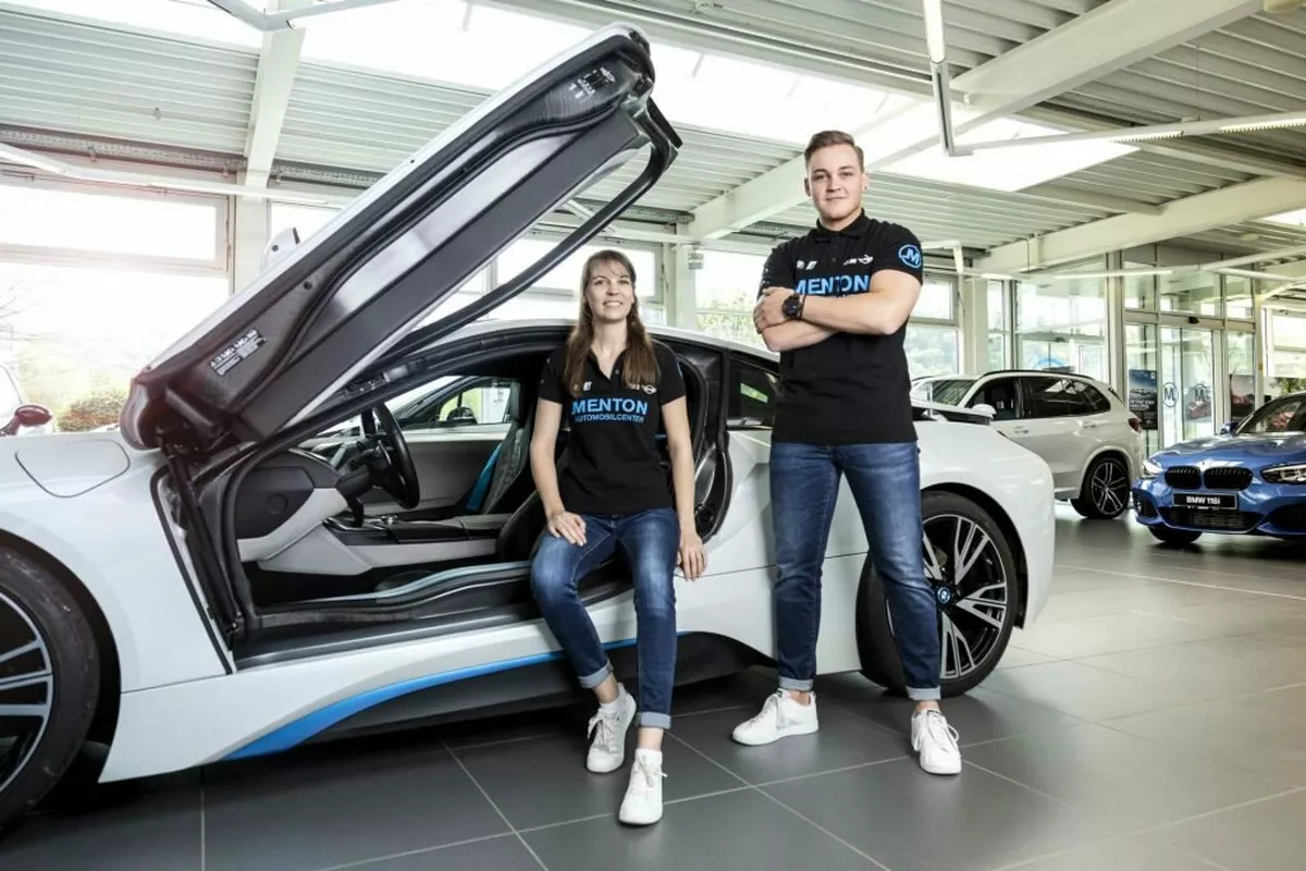 Ausbildung Kfz-Mechatroniker / Kfz-Mechatronikerin