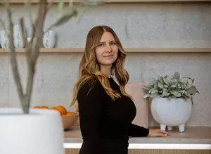 Julia Wolf