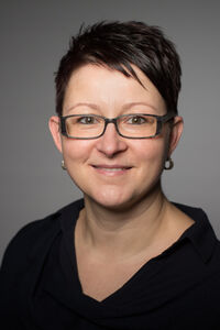 Frau Sandy Krüger