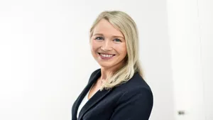 Anna-Lena Offers