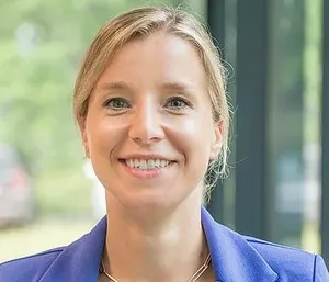 Julia Schäffer