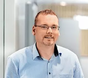 Dirk Tausend