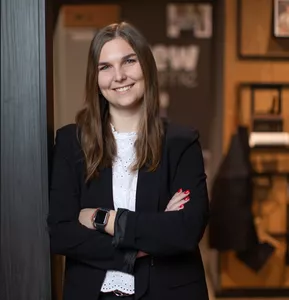 Kira Unterbrink