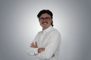 Herr Gino Deppe