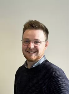 Herr Tim Schaefer