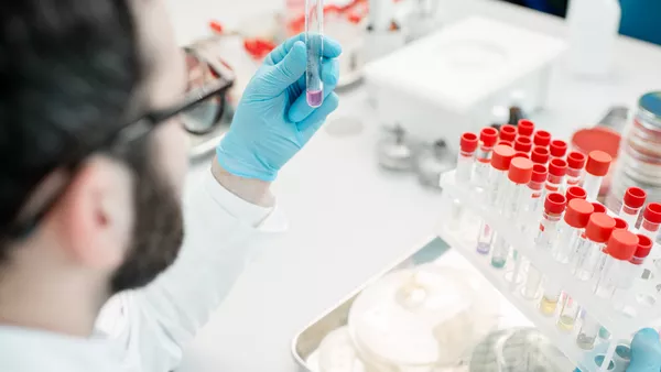 Biologisch-technische/r Assistent / Assistentin (schul.)