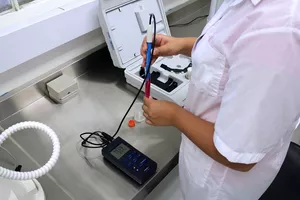 Technischer Assistent für Metallografie und Werkstoffkunde