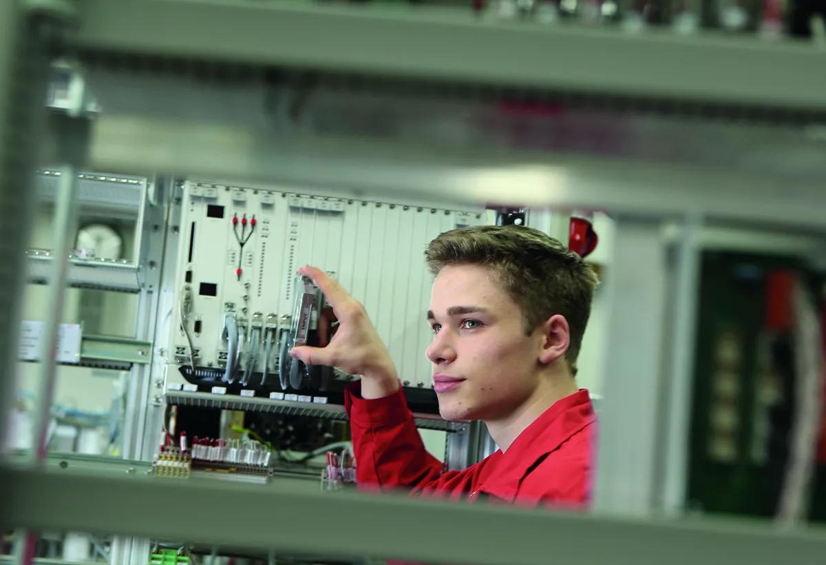 Ausbildung zum Elektroniker für Geräte und Systeme (w/m/x)