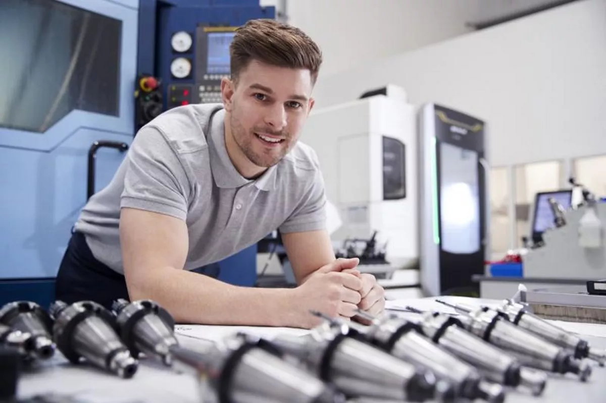 Ausbildung zum Elektroniker für Betriebstechnik (m/w/d)