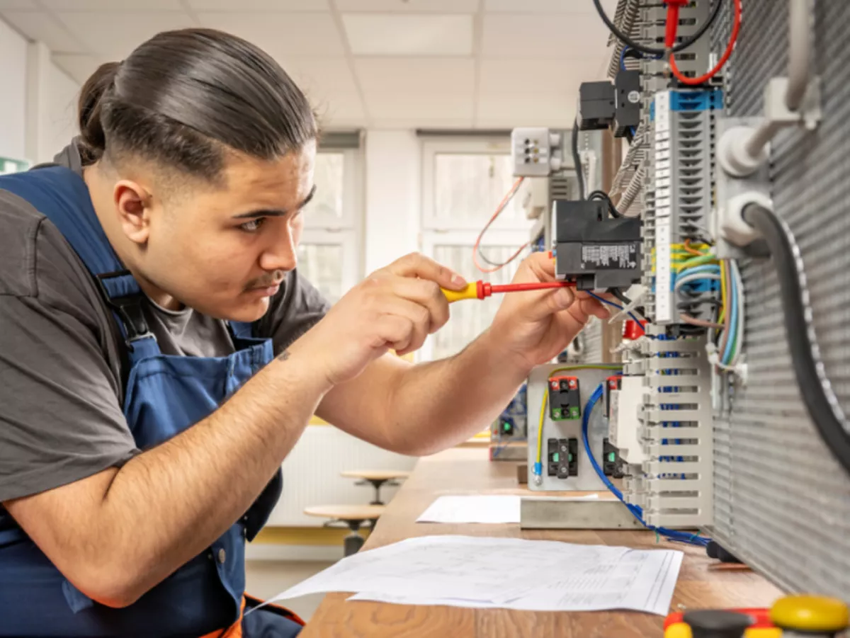 Auszubildender zum Industrieelektriker / Azubi (m/w/d)
