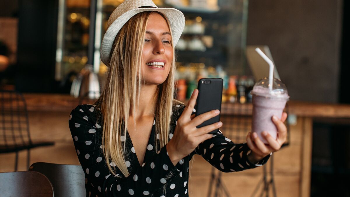 Influencer arbeiten viel mit dem Smartphone