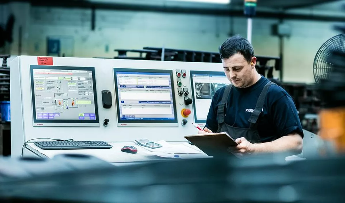 Ausbildung zum Elektroniker für Betriebstechnik (m/w/d)
