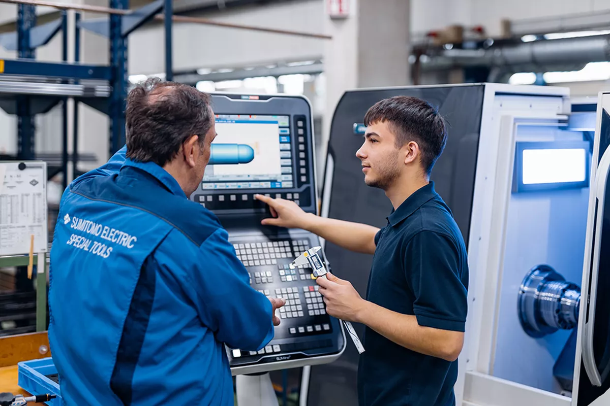 Ausbildung zum Zerspanungsmechaniker (m/w/d) Fachrichtung Schleifmaschinensysteme