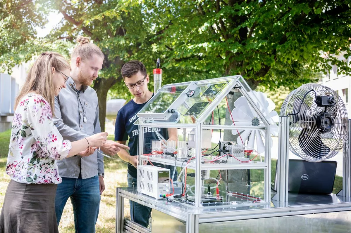 Maschinenbau (Dipl.-Ing.)