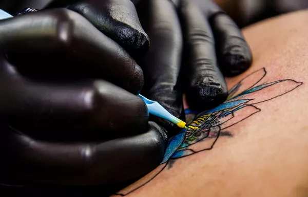 Wenn Tattoos zum Jobhindernis werden