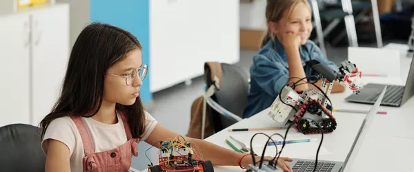 Girls' Day macht MINT für Mädchen interessant