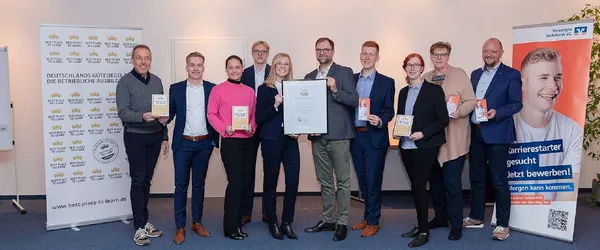 Vereinigte Volksbank erhält Siegel für ihre Ausbildung