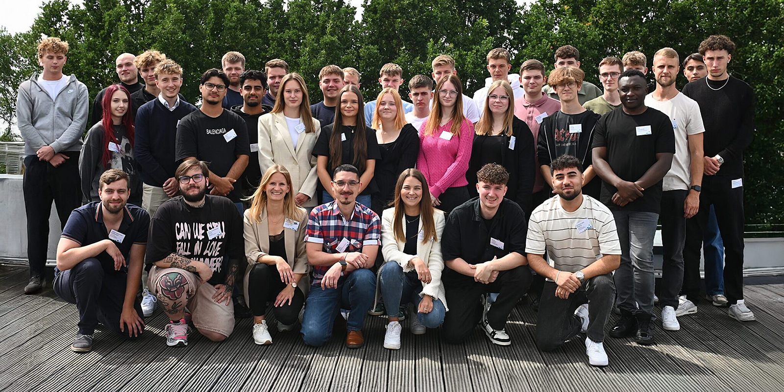 Die L.I.T. Gruppe begrüßt die 37 neuen Nachwuchskräfte mit einem gemeinsamen Tag am Hauptsitz in Brake (Unterweser).