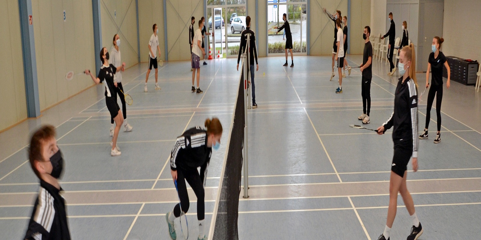 Söderblom-Schüler nutzen Tennis- und Badminton-Center
