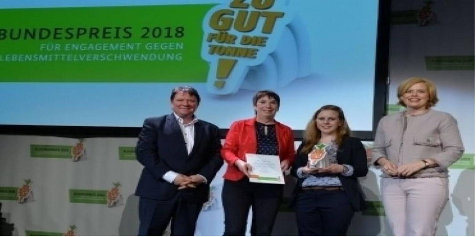 Deutschlandweiter Schülerwettbewerb „Wirf mich nicht weg!“ vom Bundesministerium ausgezeichnet