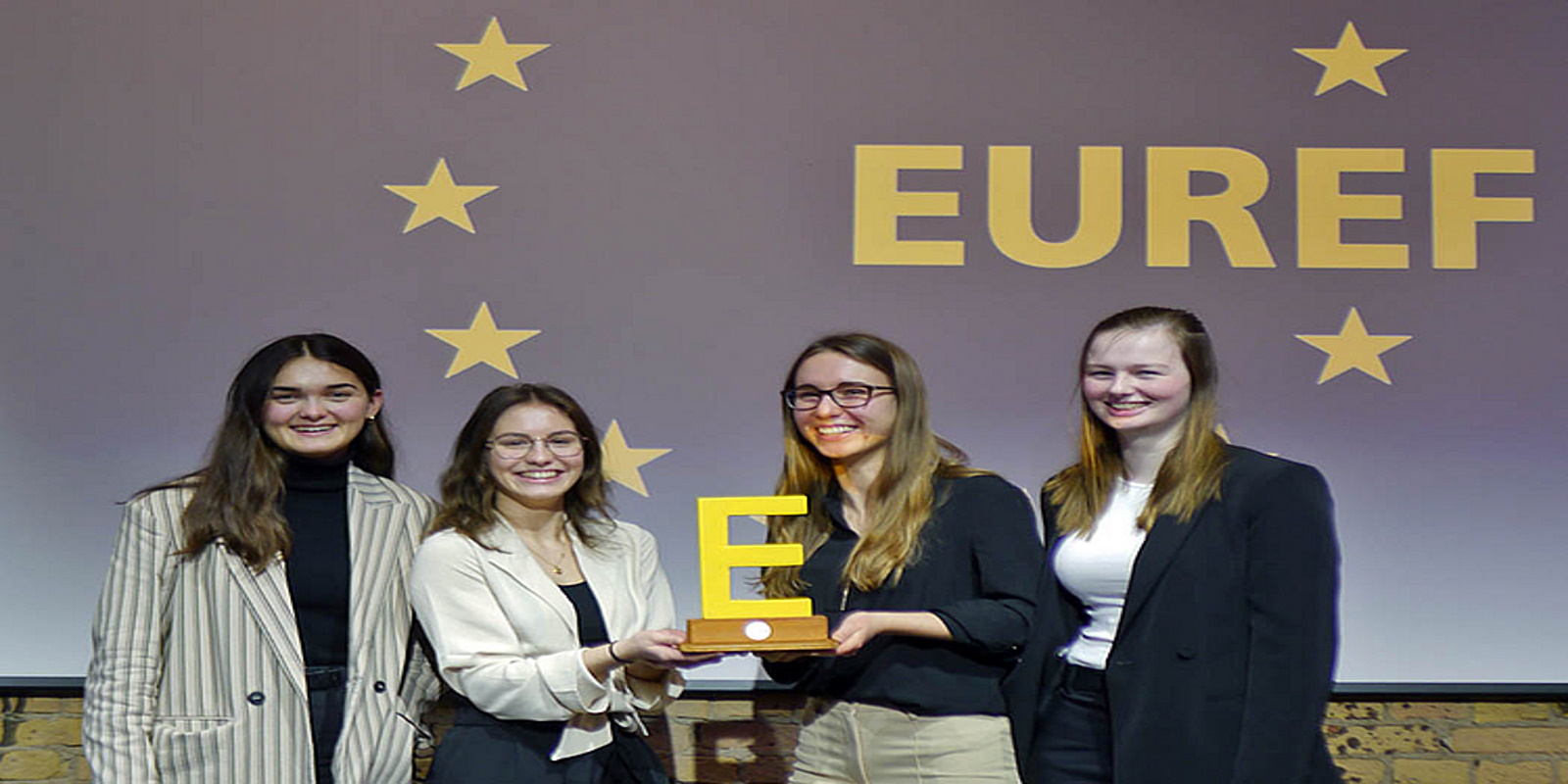 Das glückliche Gewinnerinnen-Team der EUREF-Projektwoche 2022