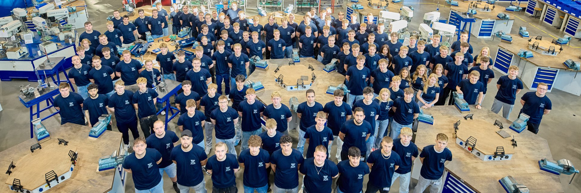 128 Azubis starten ihre Karriere bei BENTELER