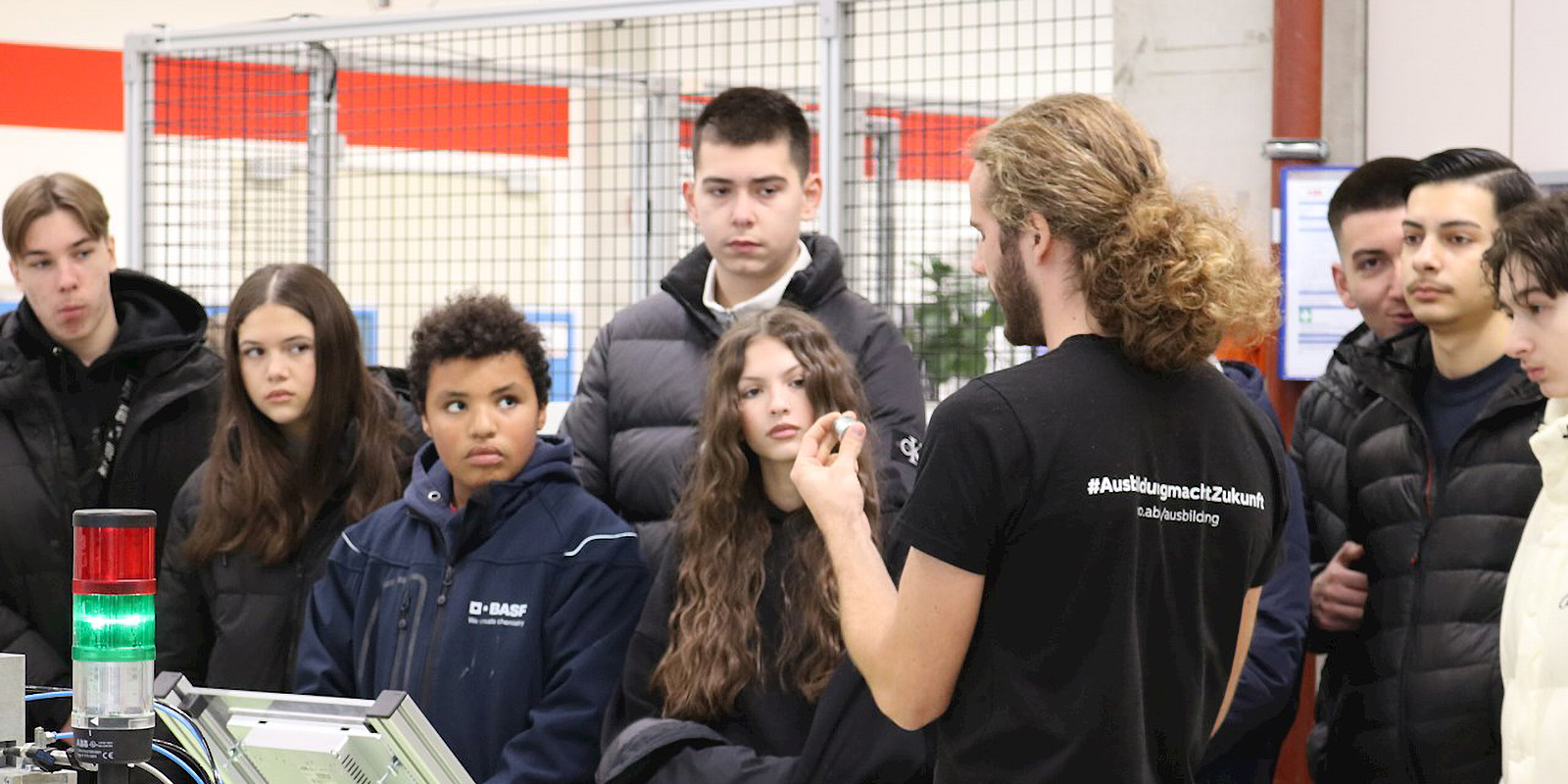 Spannende Einblicke in die Abschlussprüfung Teil 1 im Bereich Mechatronik