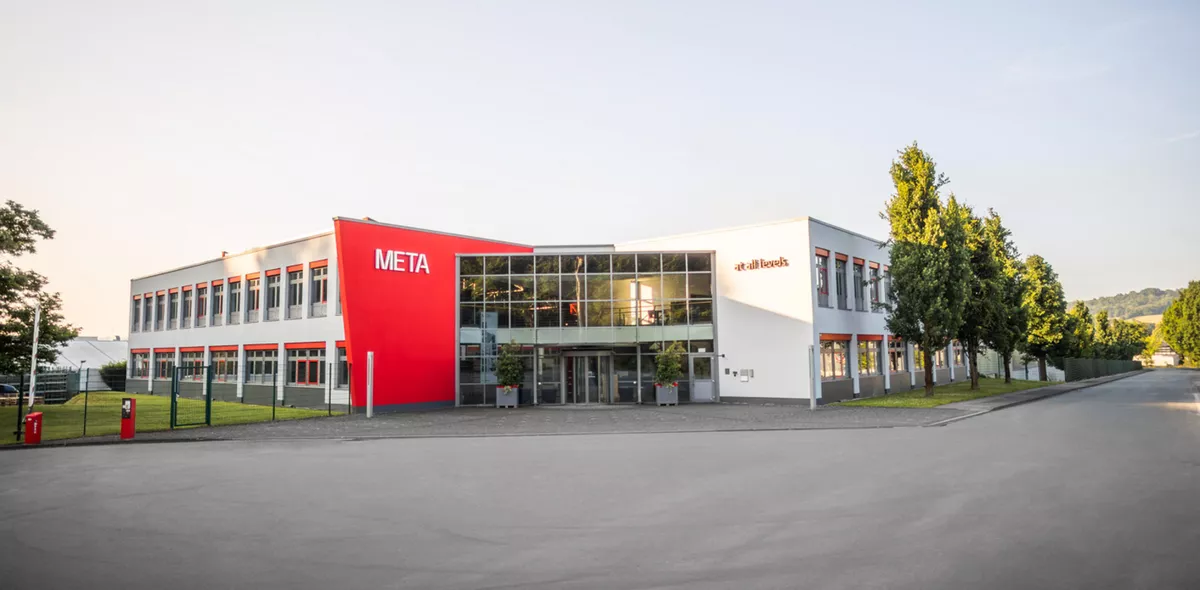 Meta-Regalbau GmbH & Co. KG