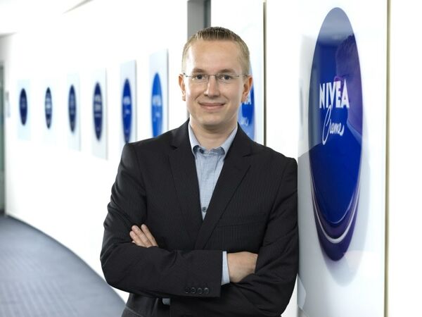 Philipp Gromoll - Ausbildung Beiersdorf AG - Hamburg