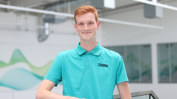 Benjamin Töws - Duales Studium Phoenix Contact GmbH & Co. KG - Blomberg