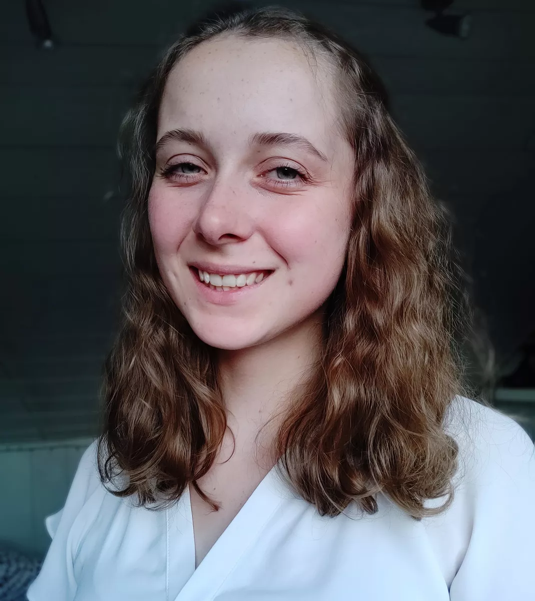 Elisa D.