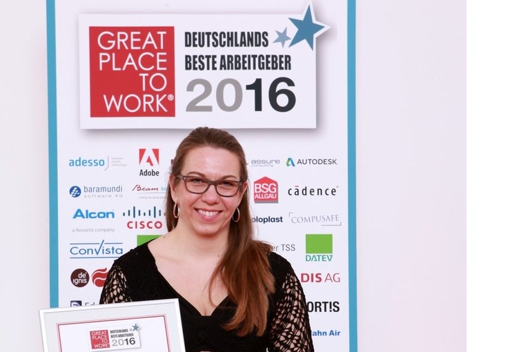 Katrin Fasse nahm in Berlin die Auszeichnung als Great Place to Work entgegen