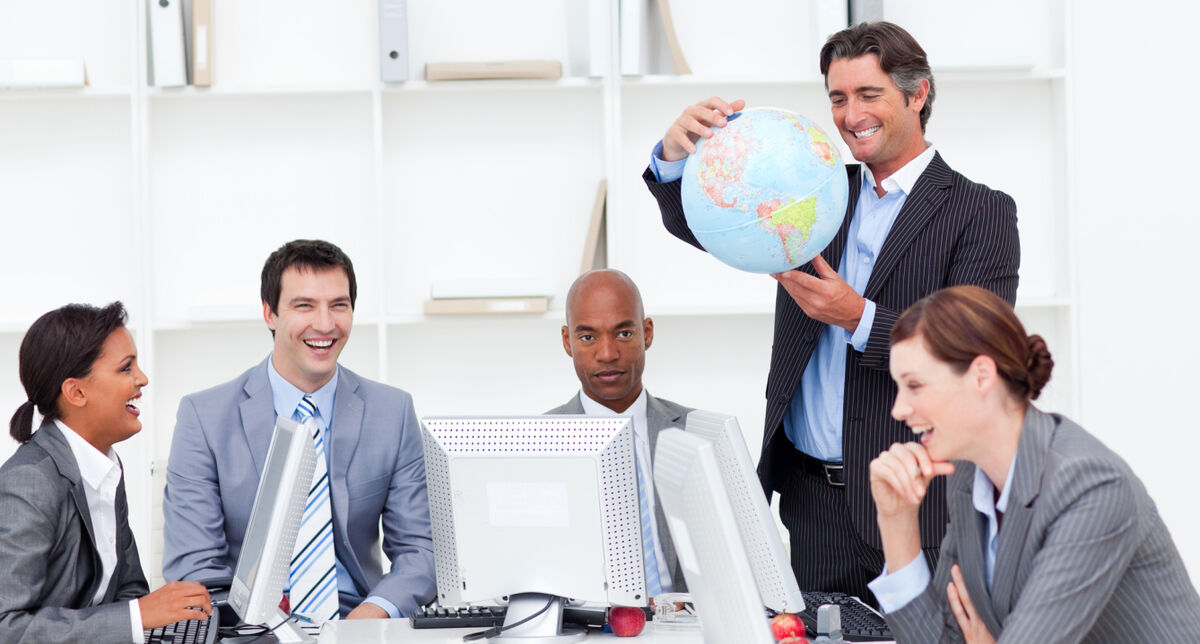 International Administration Manager (ESA - Studium) bei der Arbeit