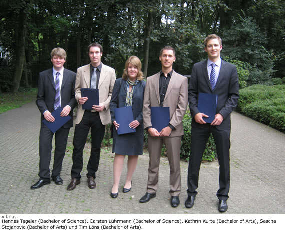 Die fünf Absolventen der Gauselmann AG